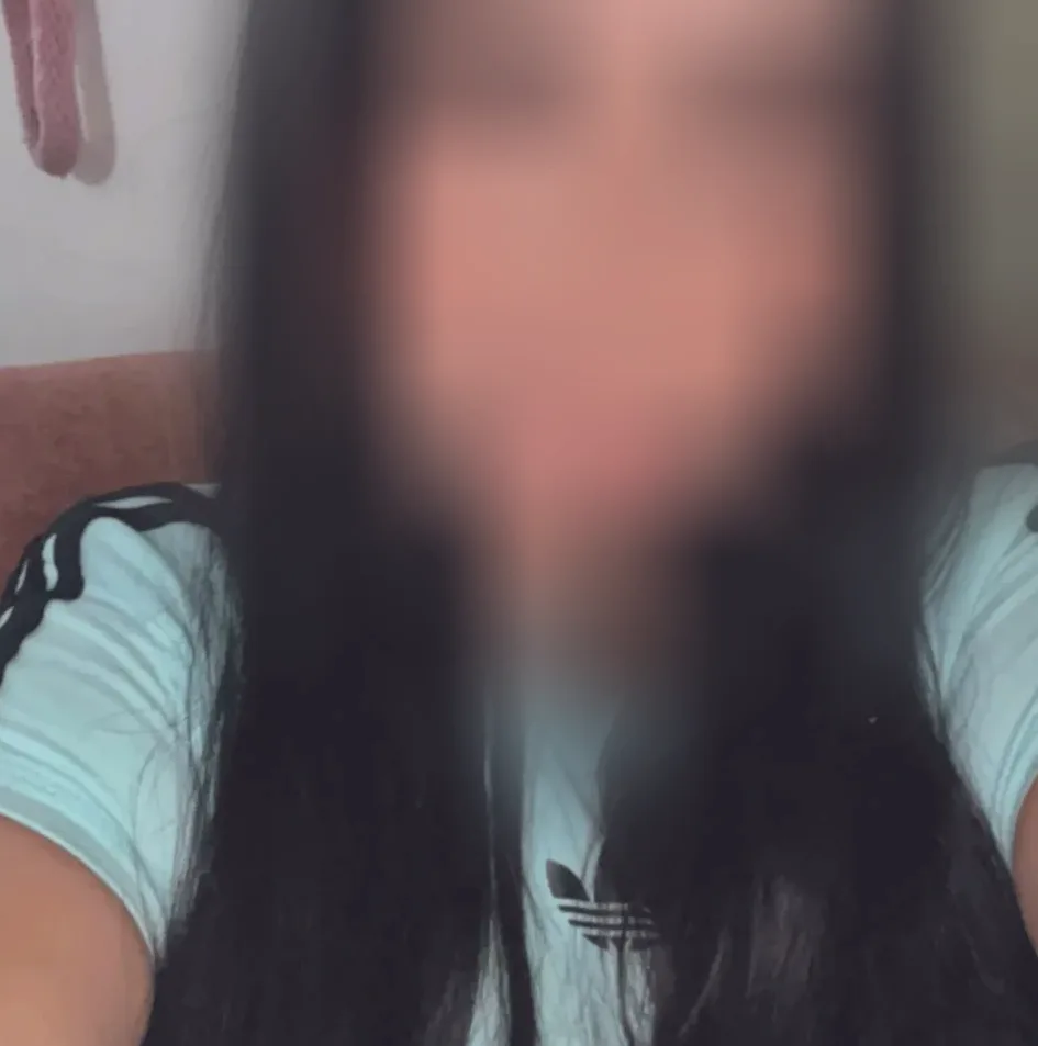 Bethany, 25